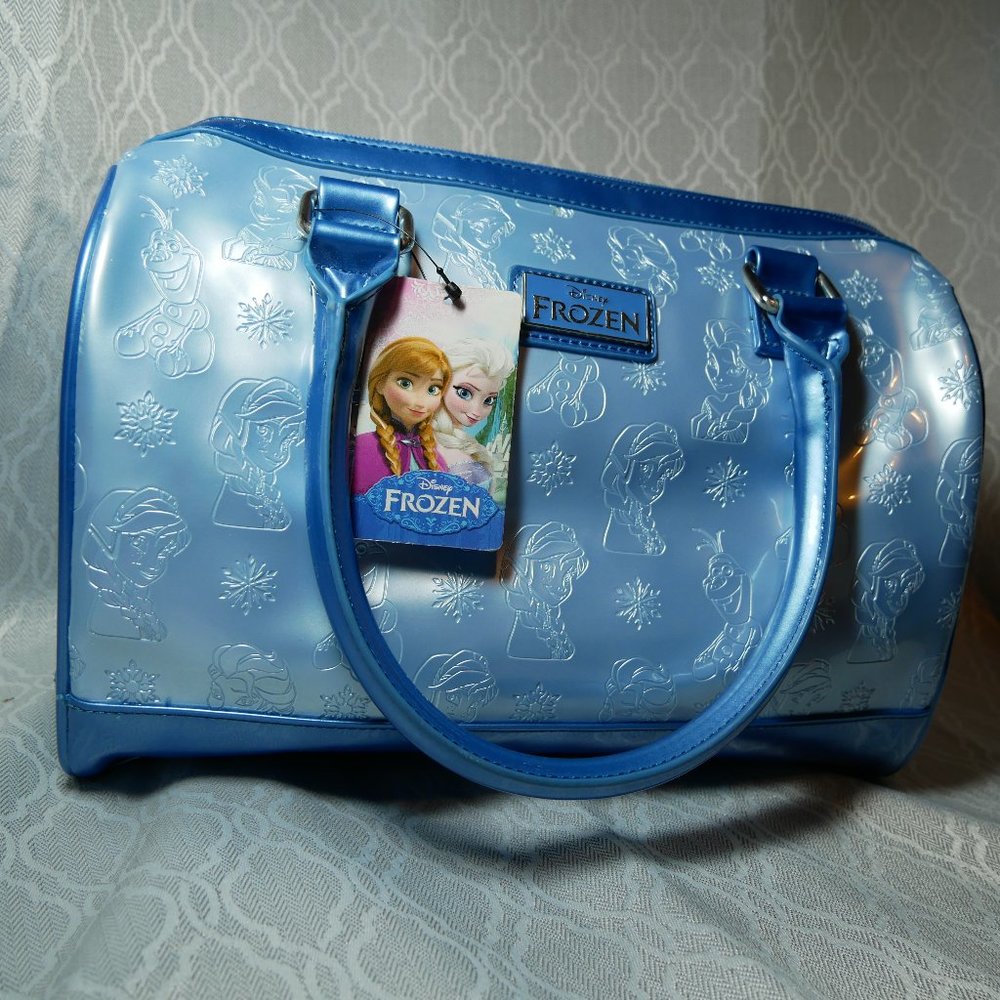 Loungefly Disney Frozen Barrel Bag Purse NWT